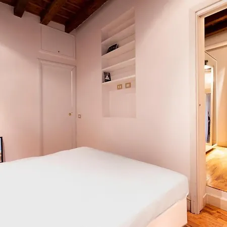 Live In Style Elegant Near Duomo Appartement Milaan